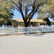 A-beautiful-Southern-Vinyl-Fence-done-in-Cherokee-OK 0