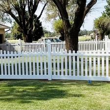 A-beautiful-Southern-Vinyl-Fence-done-in-Cherokee-OK 3