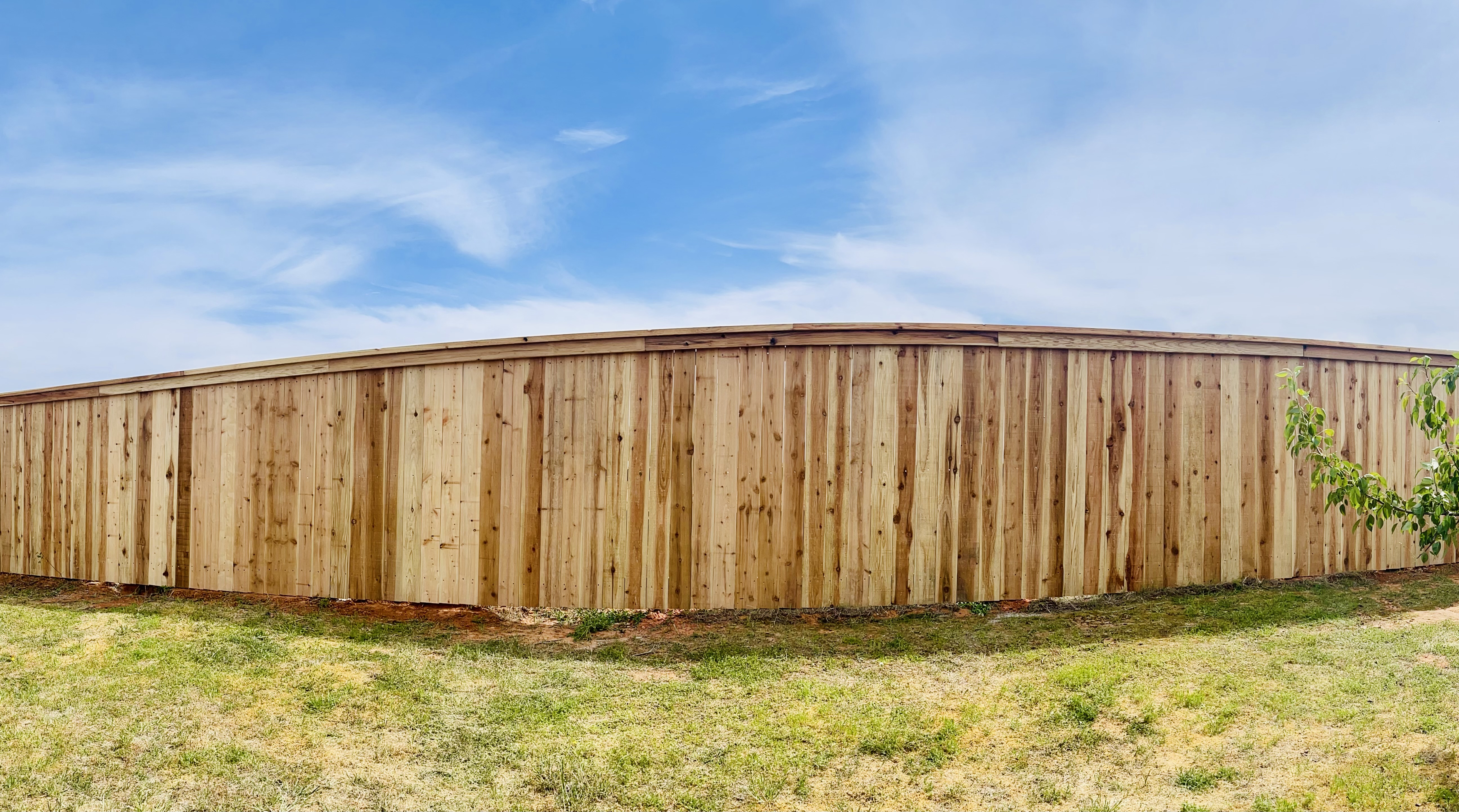 Neighboring Midwest City homes add beautiful Cedar cap & trim fences to their yards!