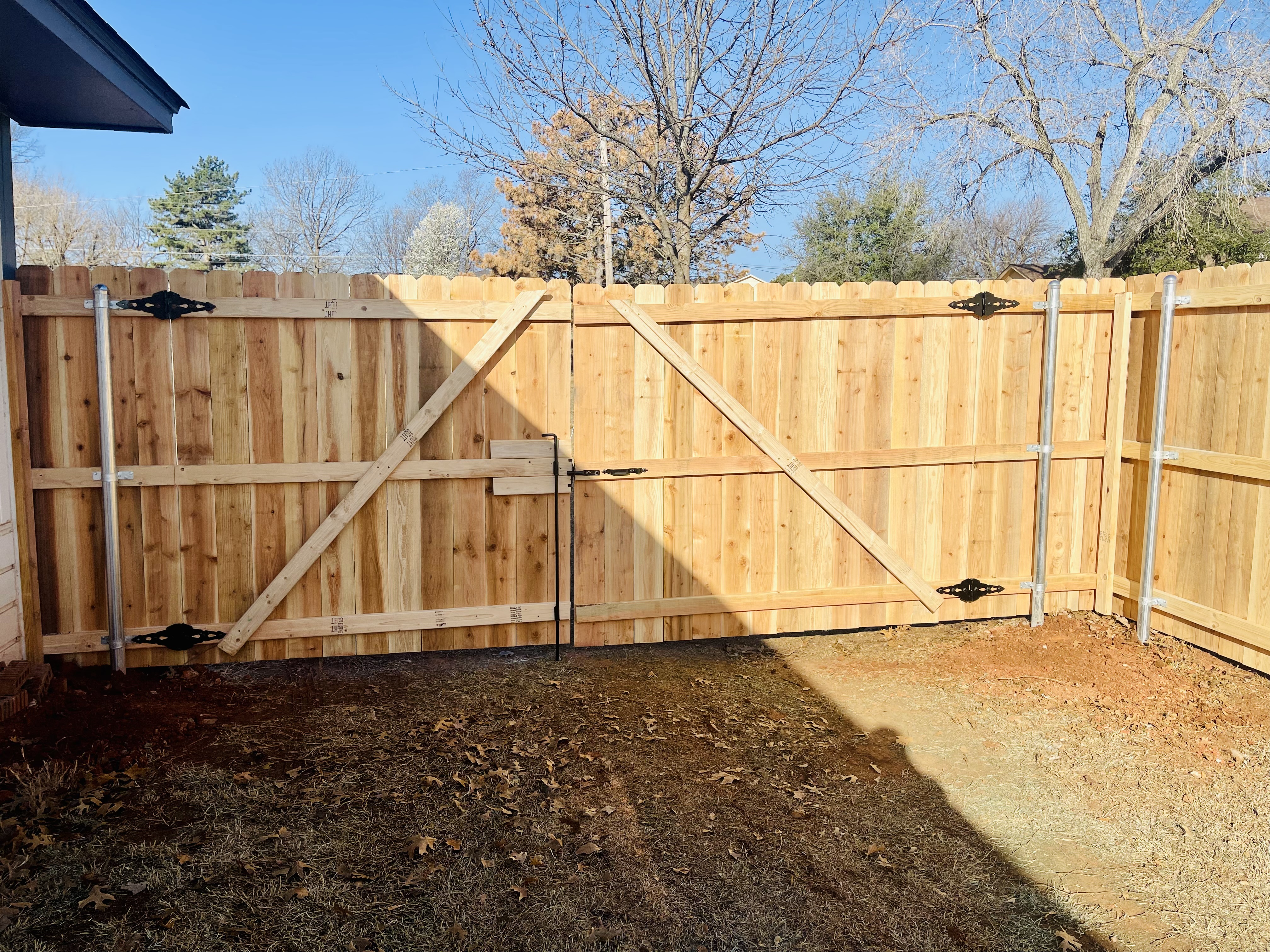 We absolutely love building beautiful fences, and making our clients happy! Perfect Cedar fence installed for a wonderful customer in Lindsay, OK